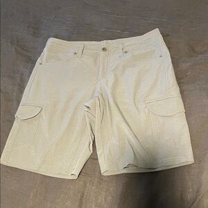 Kuhl Women’s Grey Bermuda Shorts
